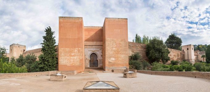 Abierta la Puerta de los Siete Suelos